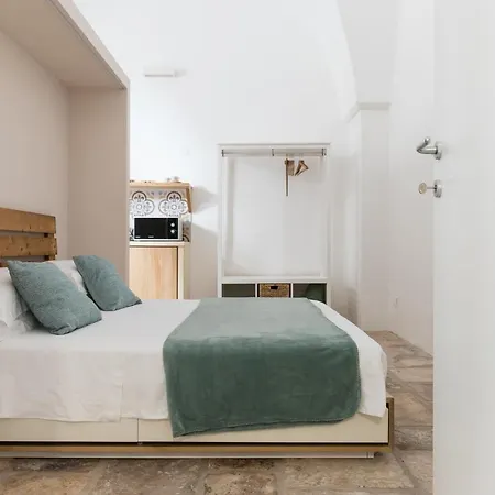 Casa Adele * 奥斯图尼